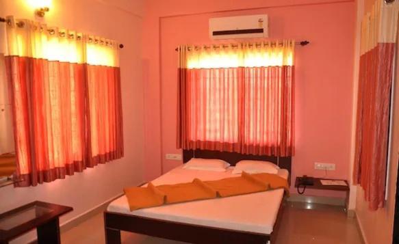 Hotel Mahakal Tulsi Somnath Luaran gambar